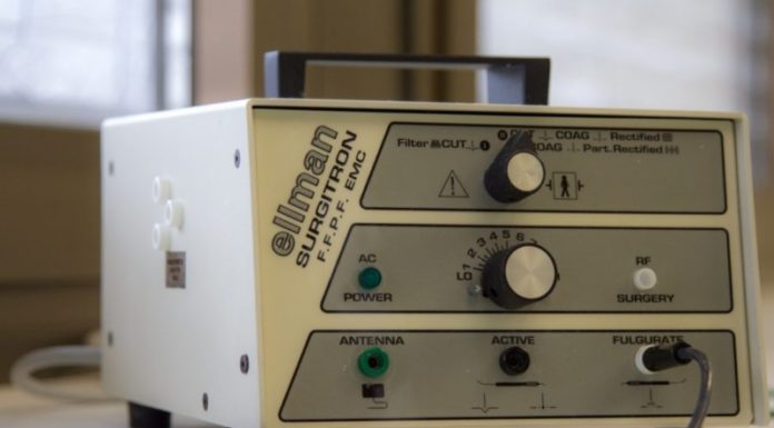 Аппарат «Сургитрон» для удаления папиллом